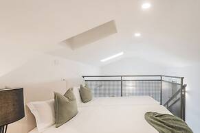 Borsieri Como Apartments with Parking