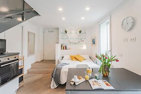 Borsieri Como Apartments with Parking