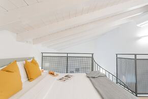 Borsieri Como Apartments with Parking