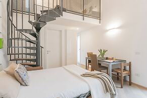 Borsieri Como Apartments with Parking