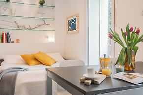 Borsieri Como Apartments with Parking