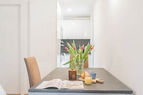 Borsieri Como Apartments with Parking