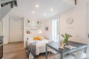 Borsieri Como Apartments with Parking