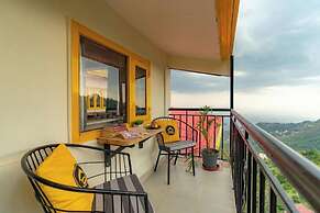 The Hosteller Mussoorie, Mall Road