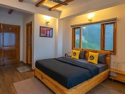 The Hosteller Mussoorie, Mall Road