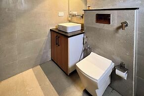 The Hosteller Mussoorie, Mall Road