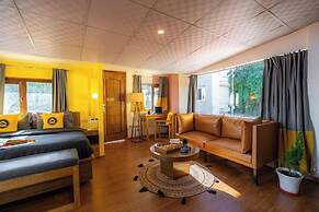 The Hosteller Mussoorie, Mall Road