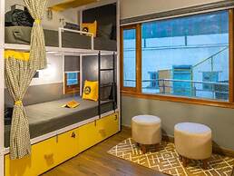 The Hosteller Mussoorie, Mall Road