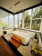 Hotel River Heaven by TNT Ventures
