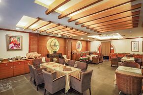 Sunrise Hot Spring Hotel