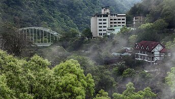 Sunrise Hot Spring Hotel