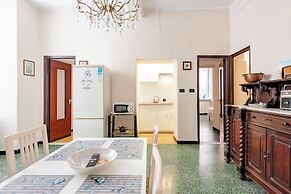 Bright flat near Porto Antico