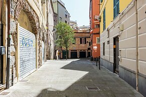 Bright flat near Porto Antico