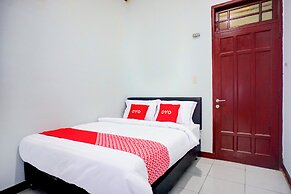Hotel O Krakatau Near Universitas Muhammadiya Sumatra Utara ( UMSU )