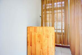 Hotel O Krakatau Near Universitas Muhammadiya Sumatra Utara ( UMSU )