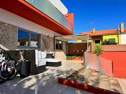 House With Heated Pool all Year Round