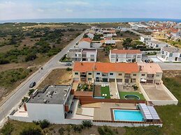 House With Heated Pool all Year Round