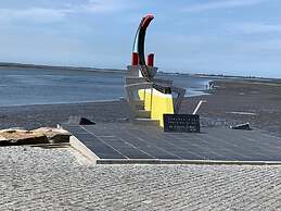 House With Heated Pool all Year Round