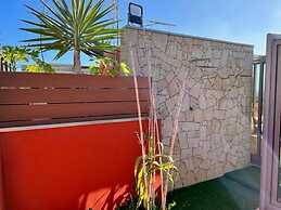 House With Heated Pool all Year Round