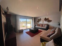 House With Heated Pool all Year Round