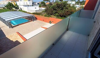 House With Heated Pool all Year Round