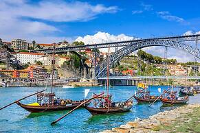 House With Heated Pool all Year Round