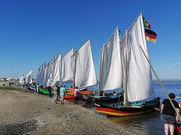 House With Heated Pool all Year Round