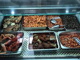 House With Heated Pool all Year Round