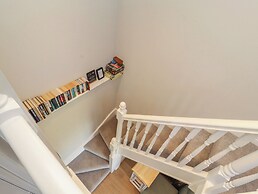 Wren's Nest