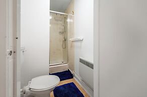 Cozy Chalet in Strathpeffer Highlands, River Views