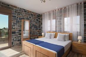 Turtulli Castle Stone Villa 1 - Private Pool Oasis