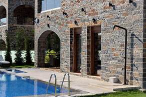 Turtulli Castle Stone Villa 1 - Private Pool Oasis