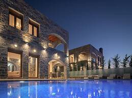 Turtulli Castle Stone Villa 1 - Private Pool Oasis