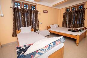Rhino Cottage Manas By GRB