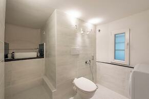 Excellent 2-bed flat in Genoa's Old Town