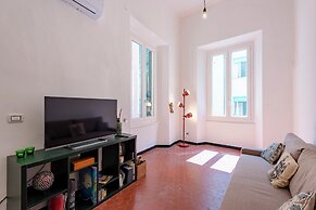 Excellent 2-bed flat in Genoa's Old Town