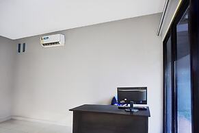 Hotel O Skyview Near Universitas Sumatra Utara ( USU ) Formerly Juma C