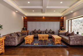 Tsokar Retreat