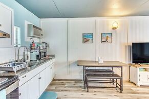 Steps to Sand: Remodeled North Myrtle Beach Condo!