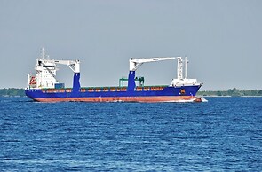 Apt on St Lawrence River in Cape Vincent!