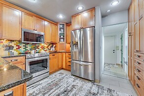 1 Mi to Historic Dtwn: Mckinney Home w/ Hot Tub!