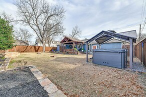 1 Mi to Historic Dtwn: Mckinney Home w/ Hot Tub!