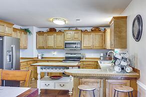 2 Mi to Downtown: Work & Play at El Dorado Getaway