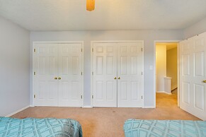 3 Mi to Downtown Fort Smith: Quiet Home w/ Patio