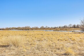 Riverside Retreat in Bridgeport w/ Game Room!