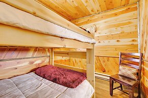 Riverside Retreat in Bridgeport w/ Game Room!