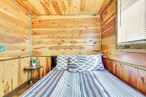 Riverside Retreat in Bridgeport w/ Game Room!