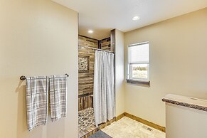 Riverside Retreat in Bridgeport w/ Game Room!