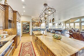 Riverside Retreat in Bridgeport w/ Game Room!