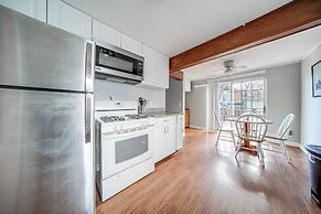Walk to Lake Erie & Beach Access: Home w/ Deck!